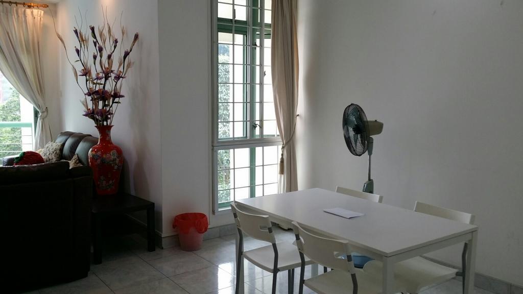 Hillview Park (D23), Condominium #93440482